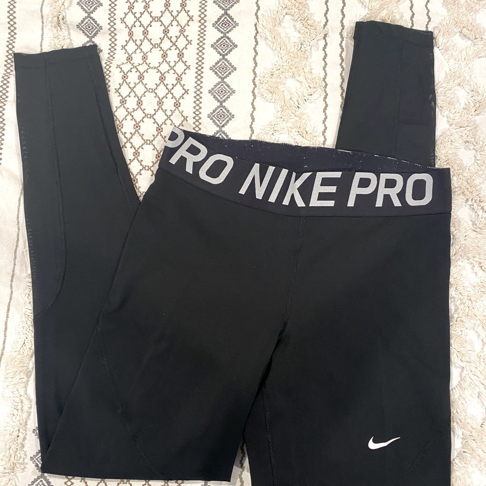 Nike Women’s Pro Dri-Fit Tights size Large